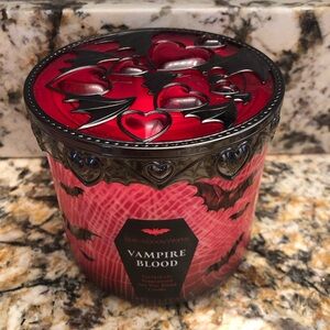 Bath and Body Works Vampire Blood Halloween Decorative Lid 3 Wick Candle
